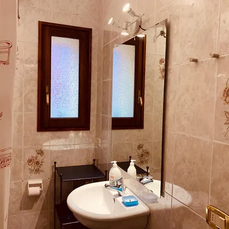 Hotel A Ca Degli Equi 2*